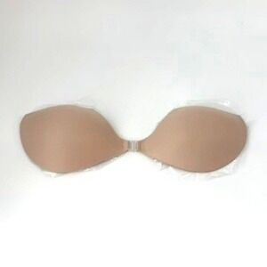 BOOMBA Demi Sticky Bra Beige Size B Strapless Adhesive Silicone‎ NEW